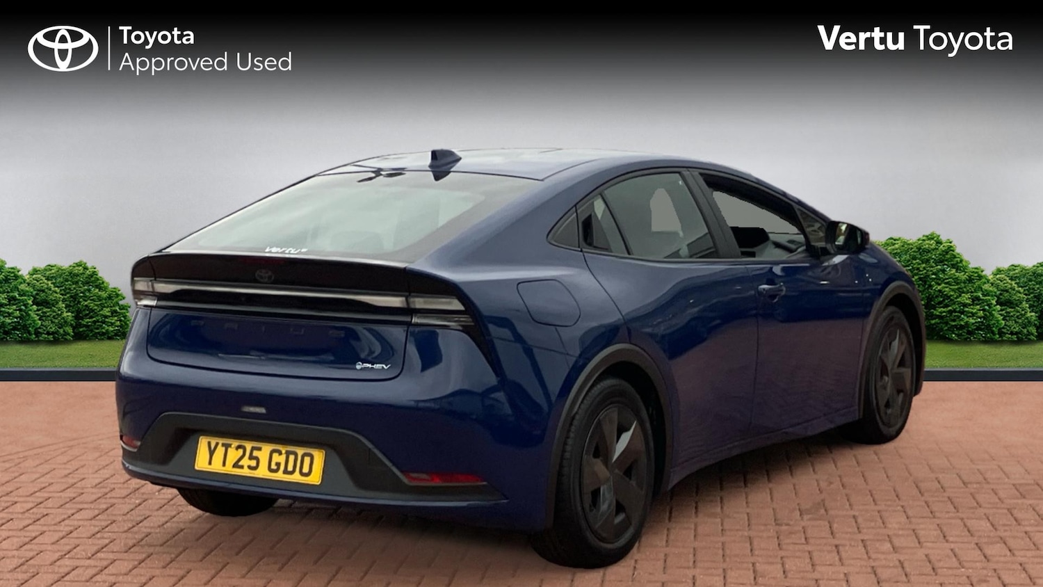 Used Toyota Prius 2025 for sale - 76534295: Photo 2