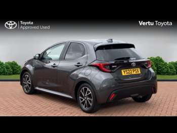 Used Toyota Yaris 2022 for sale - 74878968: Photo
