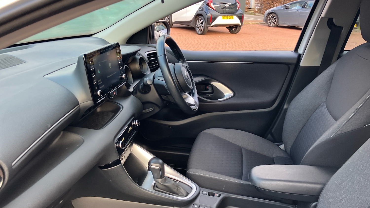 Used Toyota Yaris 2022 for sale - 77086440: Photo 10