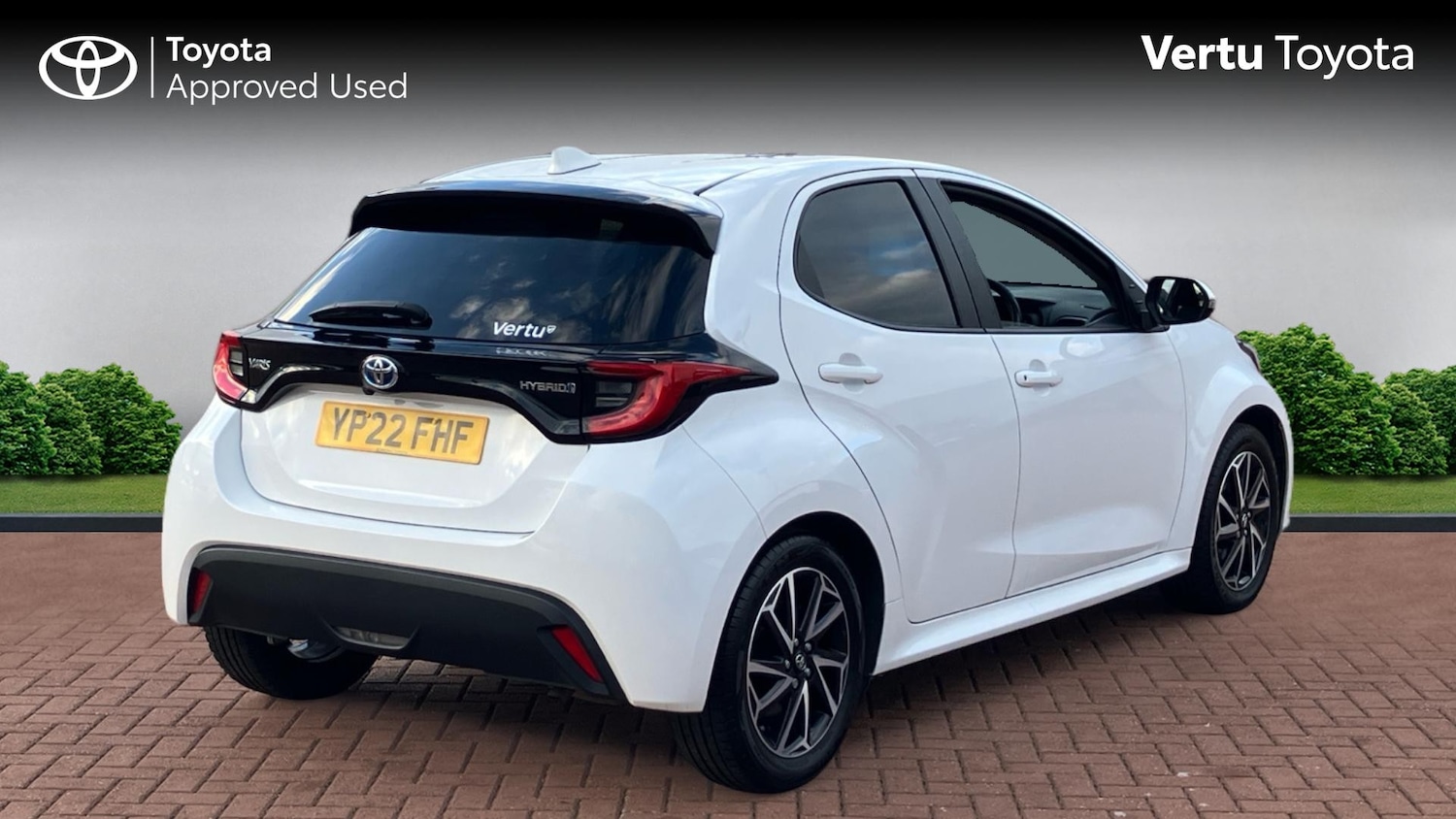 Used Toyota Yaris 2022 for sale - 77086440: Photo 2