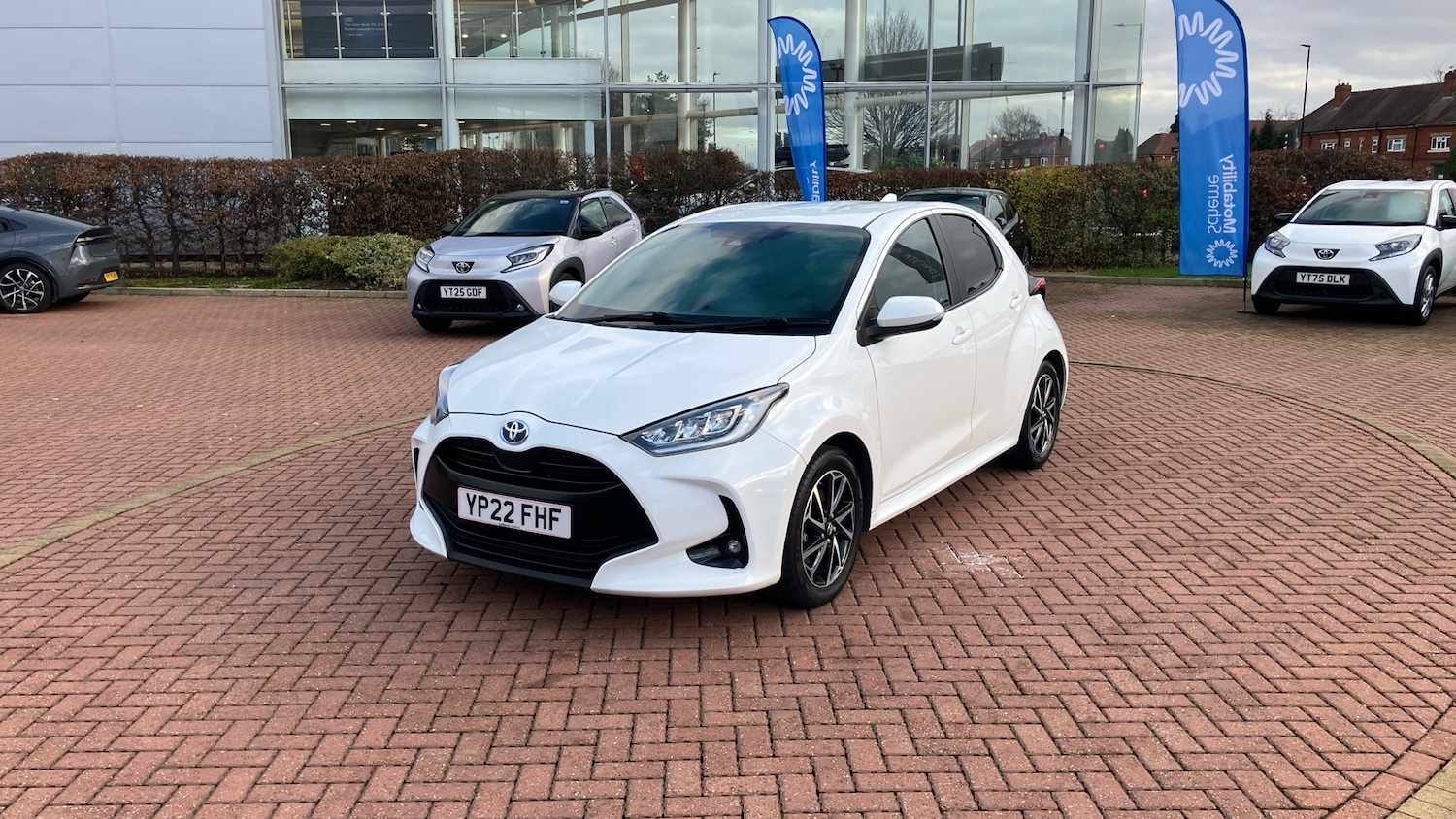 Used Toyota Yaris 2022 for sale - 77086440: Photo 30