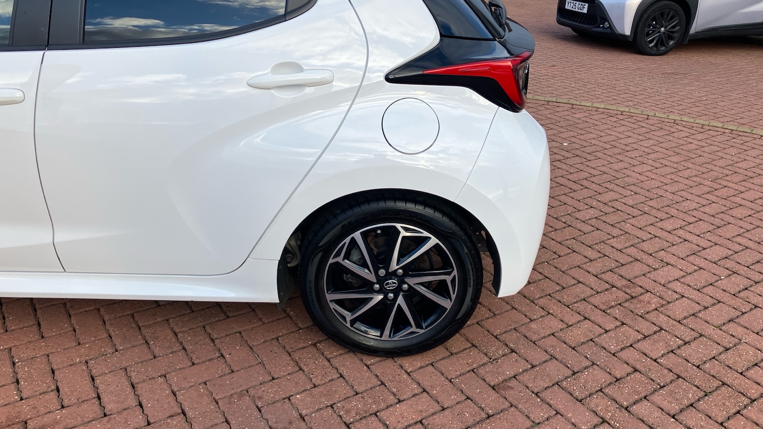 Used Toyota Yaris 2022 for sale - 77086440: Photo 35