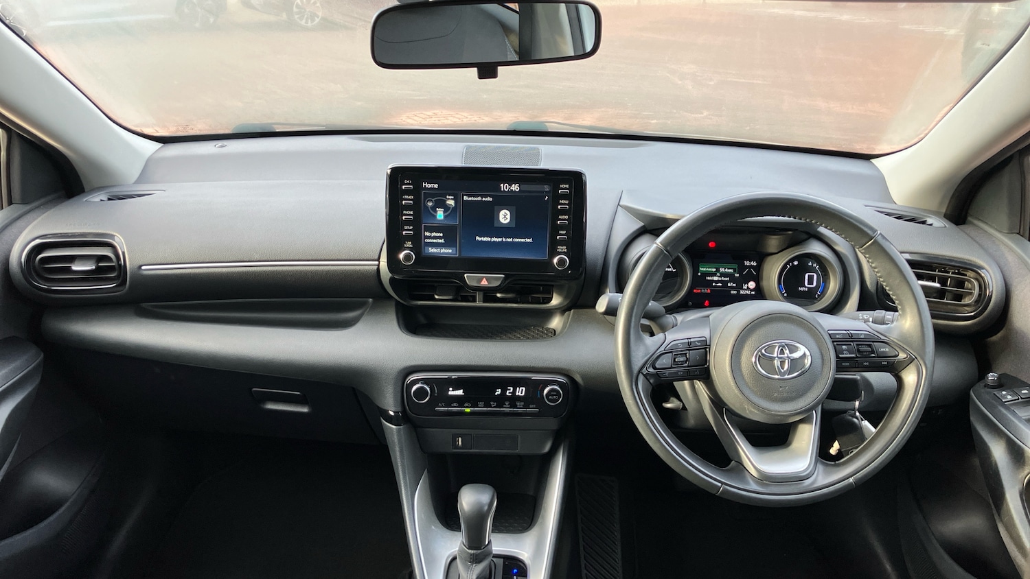 Used Toyota Yaris 2022 for sale - 77086440: Photo 39