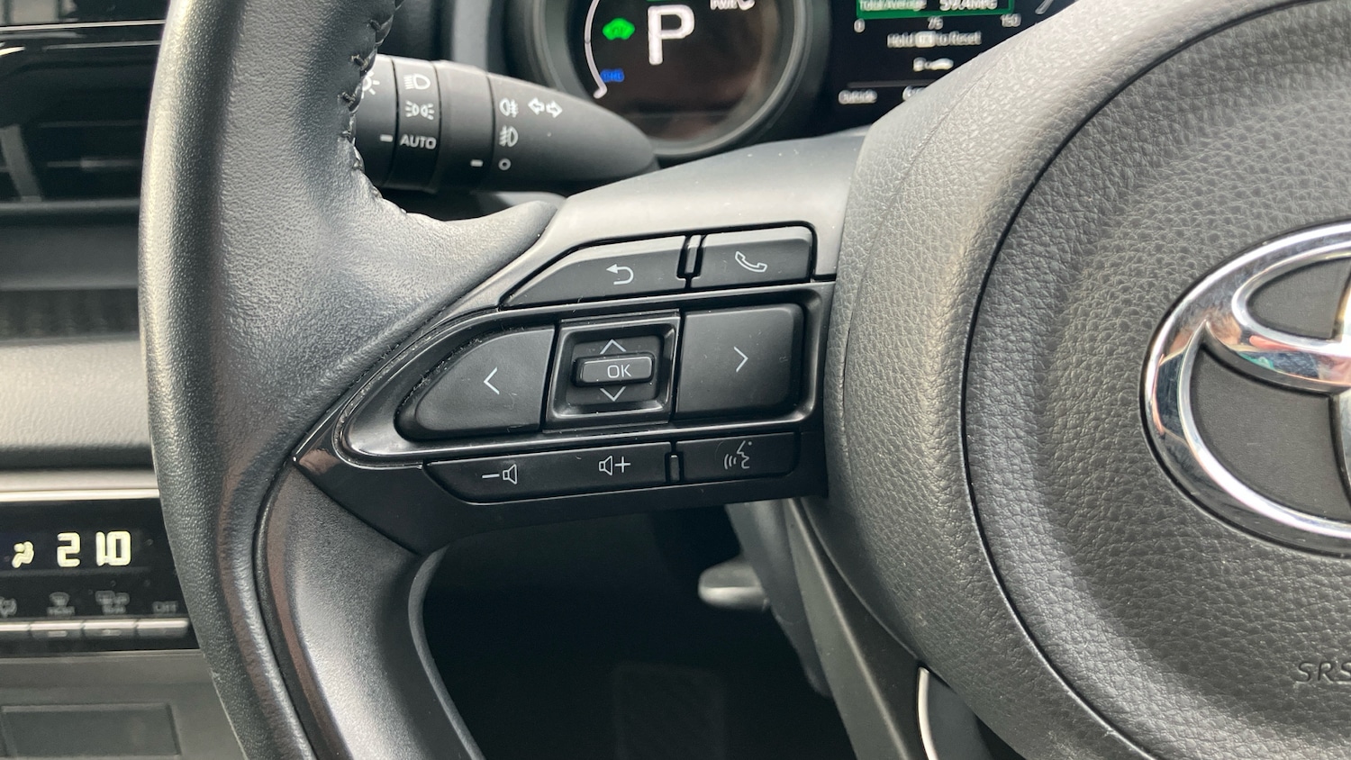 Used Toyota Yaris 2022 for sale - 77086440: Photo 40