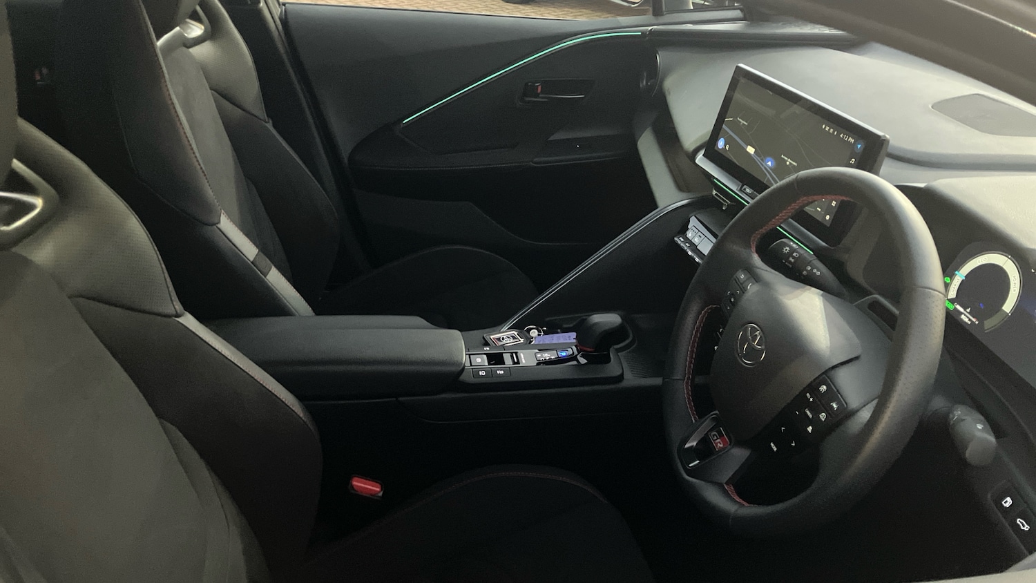 Used Toyota C-HR 2023 for sale - 76859654: Photo 11