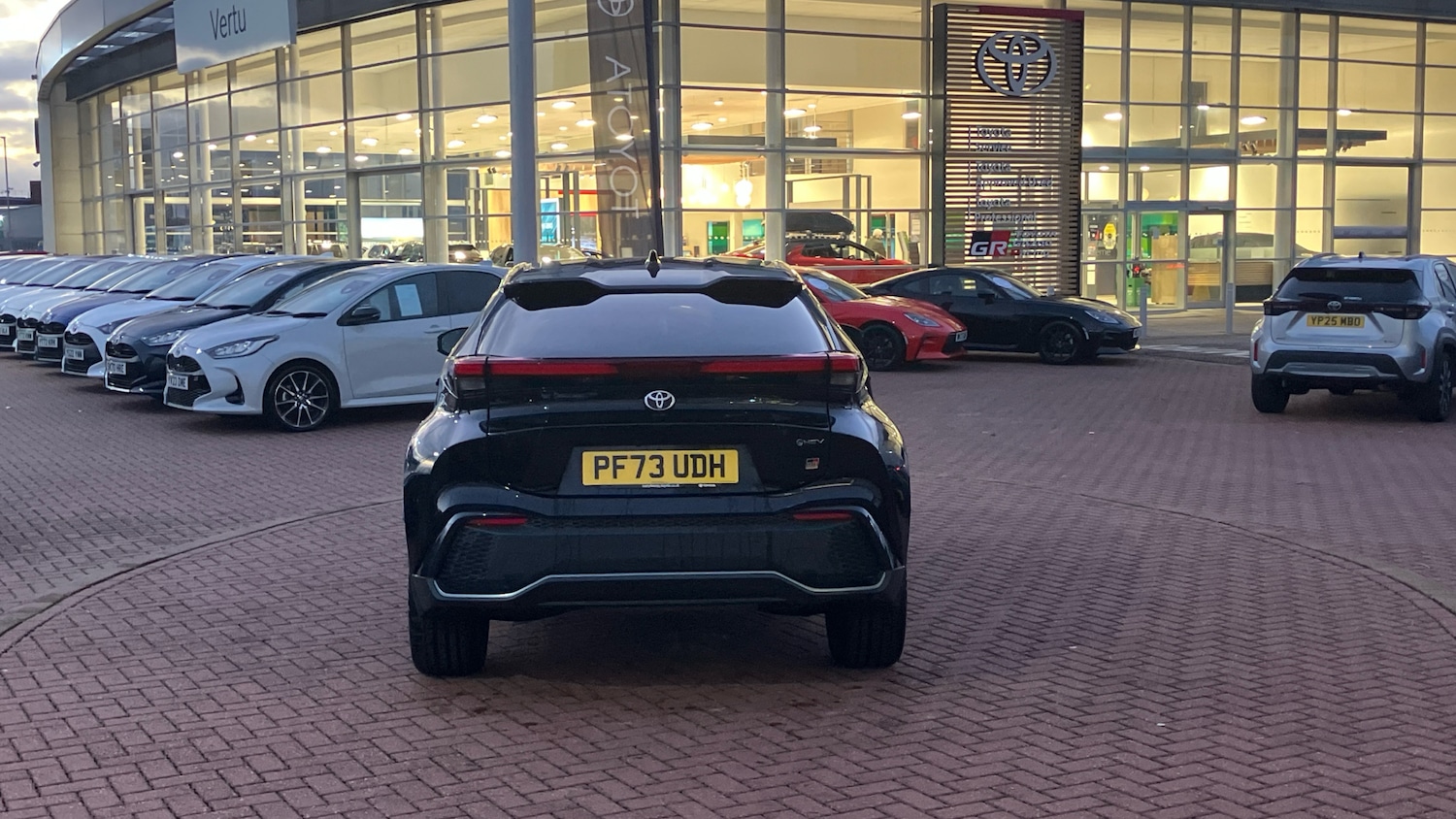 Used Toyota C-HR 2023 for sale - 76859654: Photo 19