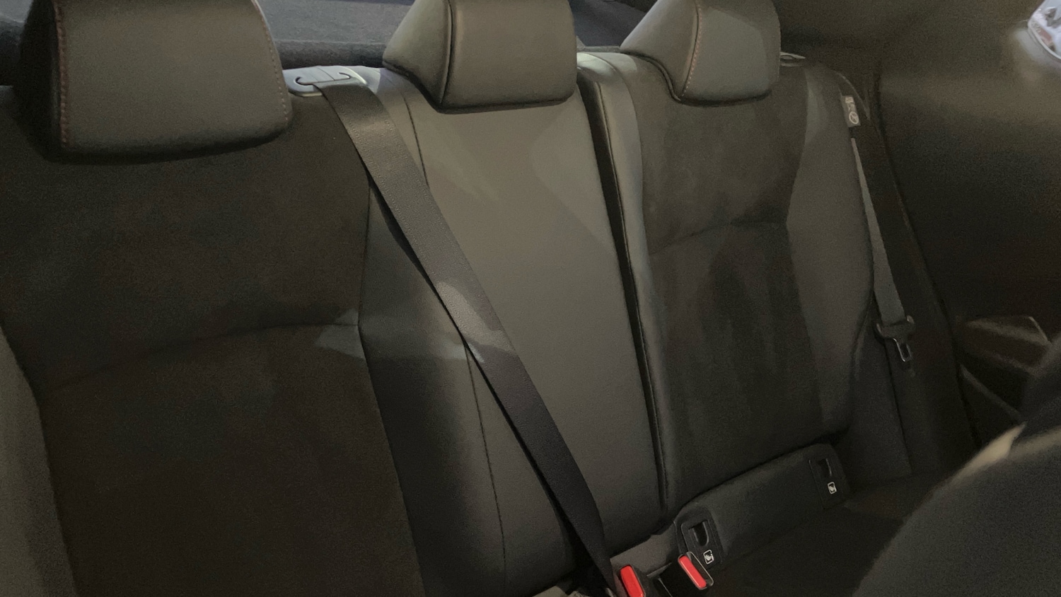 Used Toyota C-HR 2023 for sale - 76859654: Photo 20