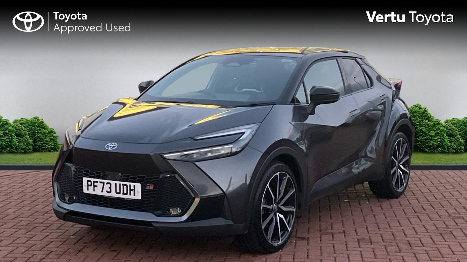Used Toyota C-HR 2023 for sale - 76859654: Photo 3