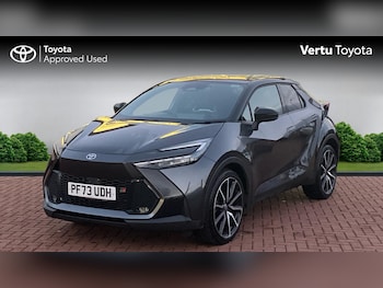 Used Toyota C-HR 2023 for sale - 76859654: Photo
