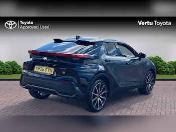 Used Toyota C-HR 2026 for sale - 79419948: Photo