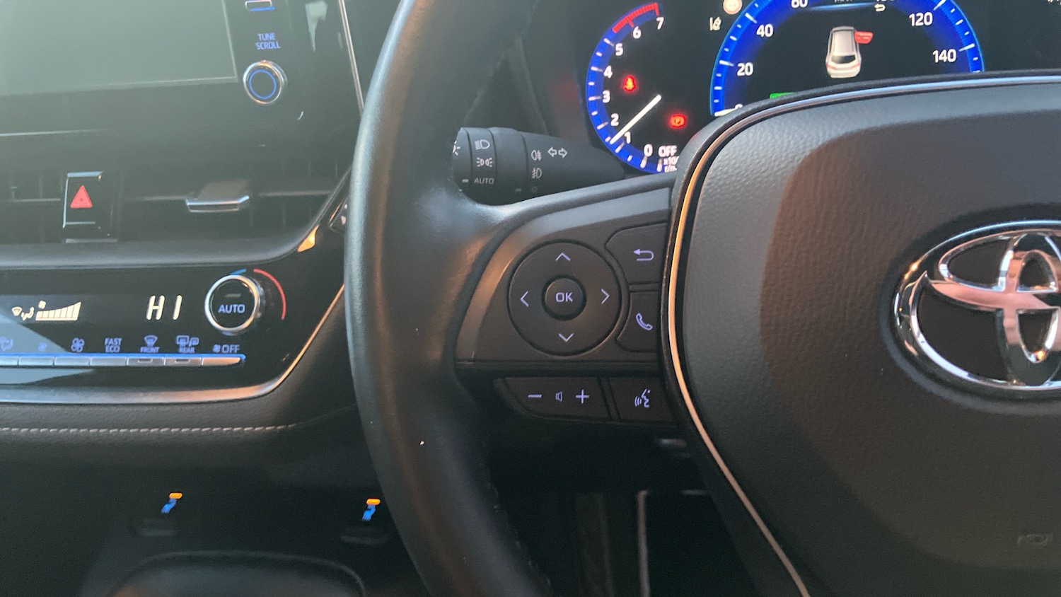 Used Toyota Corolla 2022 for sale - 77220702: Photo 40