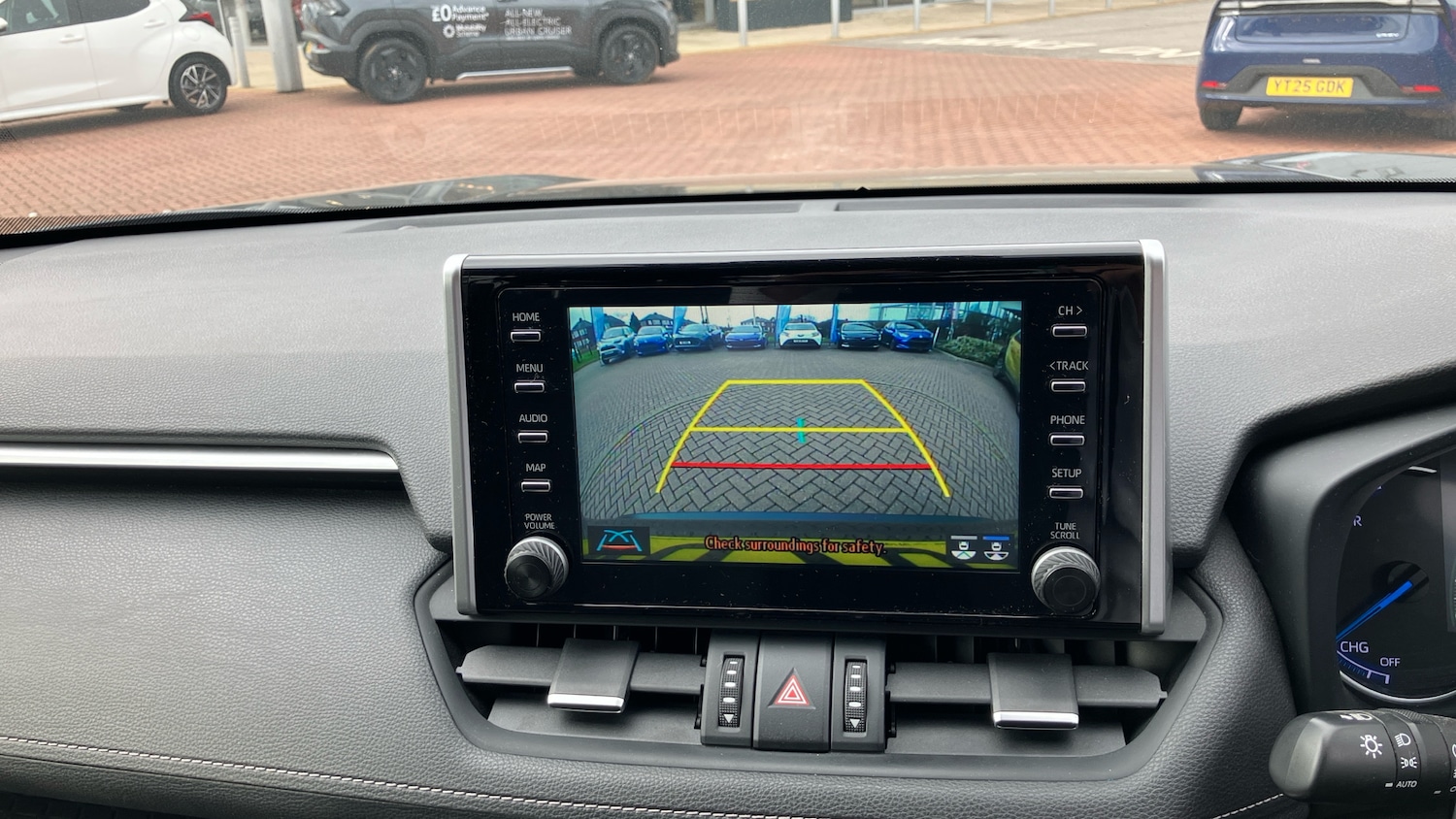 Used Toyota RAV4 2020 for sale - 77690620: Photo 27