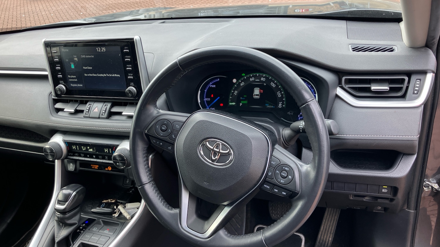 Used Toyota RAV4 2020 for sale - 77690620: Photo 6