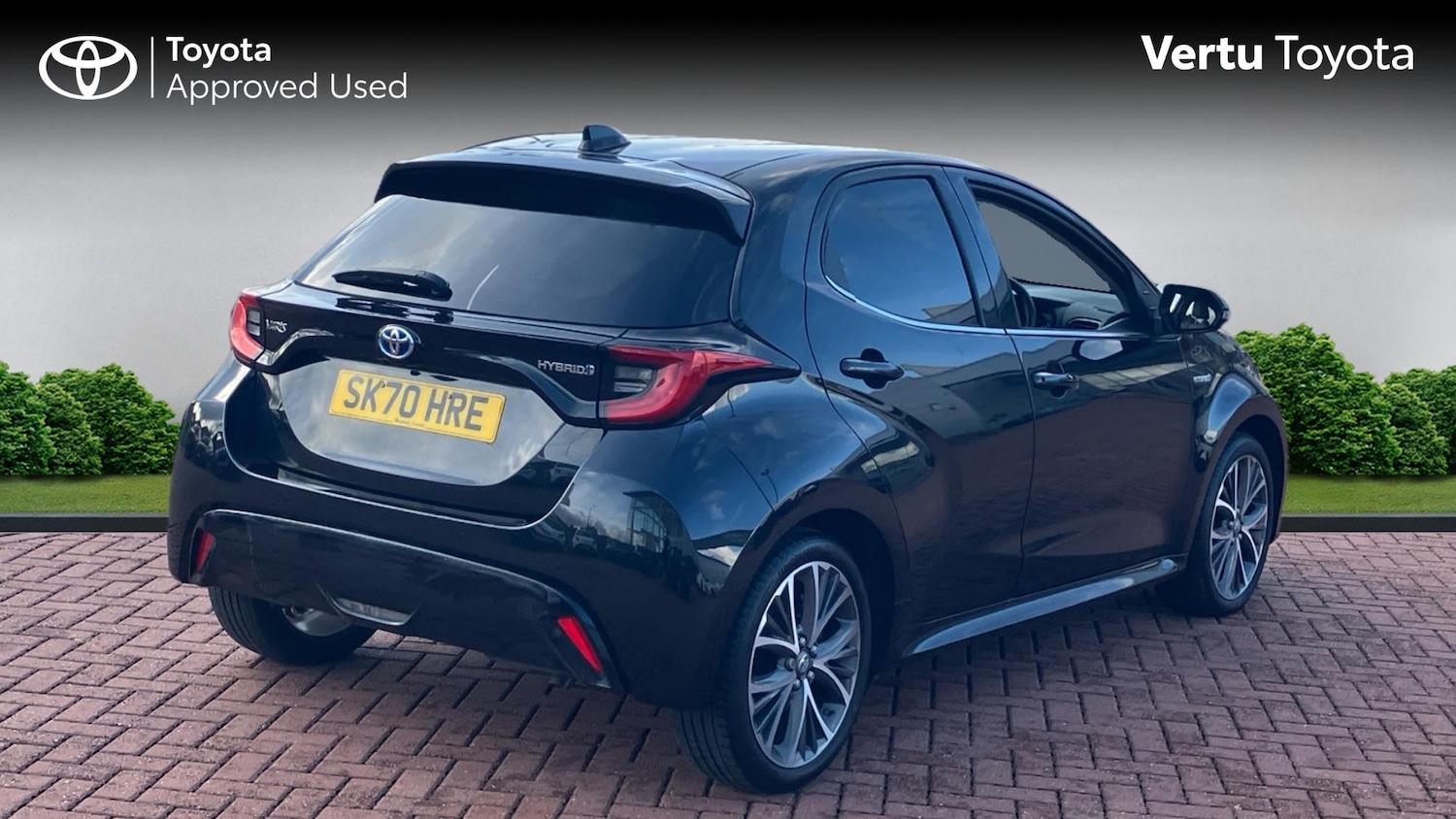 Used Toyota Yaris 2020 for sale - 76449220: Photo 2