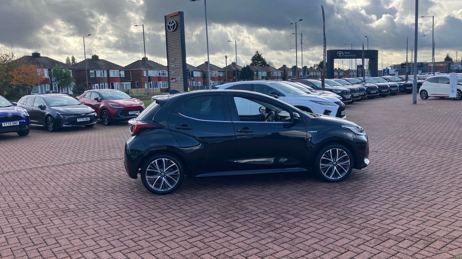 Used Toyota Yaris 2020 for sale - 76449220: Photo 33