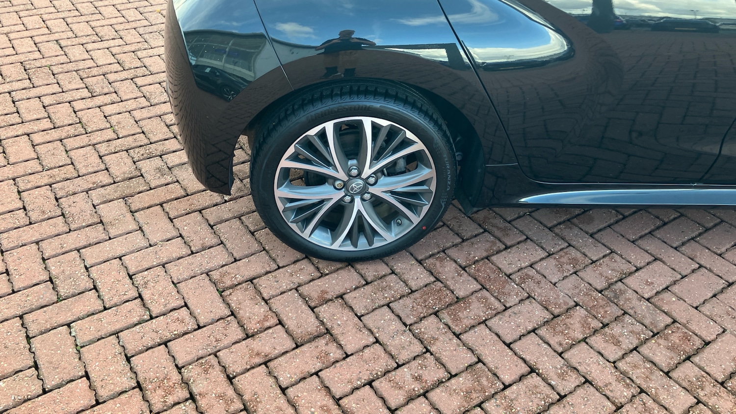 Used Toyota Yaris 2020 for sale - 76449220: Photo 34