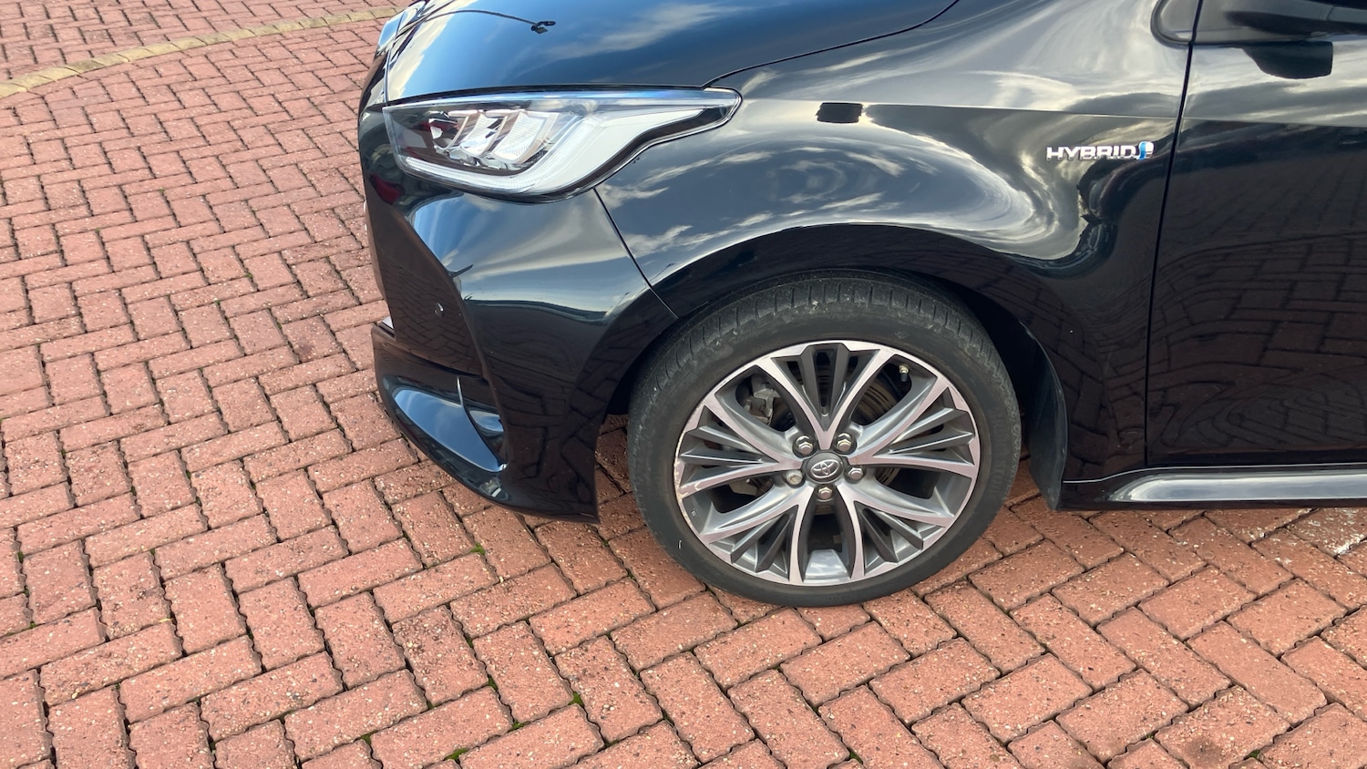 Used Toyota Yaris 2020 for sale - 76449220: Photo 36