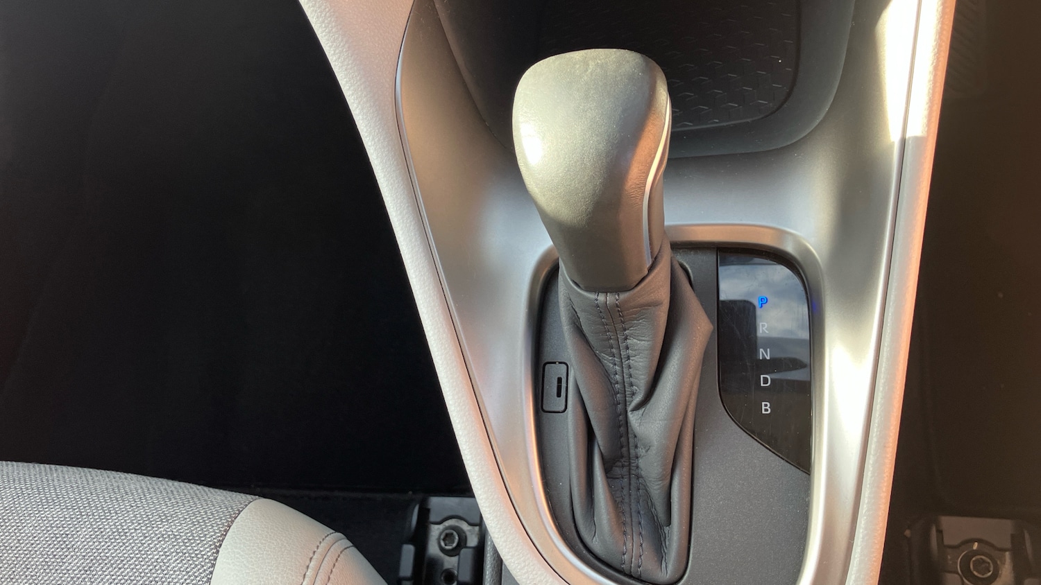 Used Toyota Yaris 2020 for sale - 76449220: Photo 39