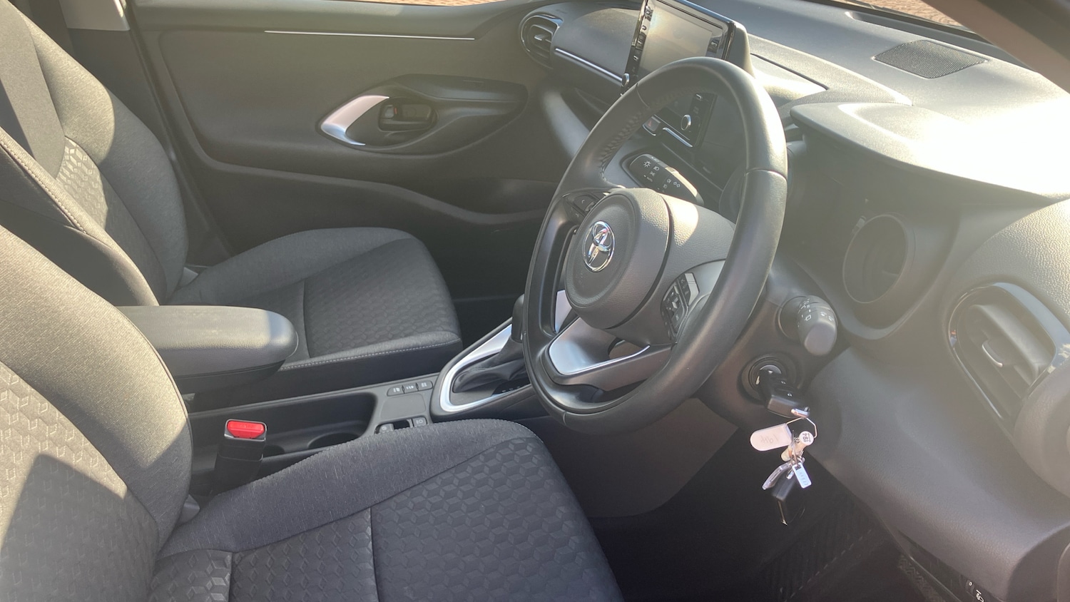 Used Toyota Yaris 2023 for sale - 76005878: Photo 11