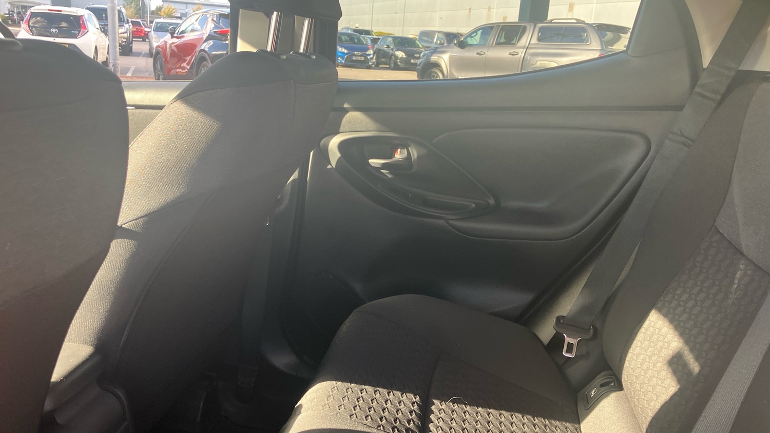 Used Toyota Yaris 2023 for sale - 76005878: Photo 13