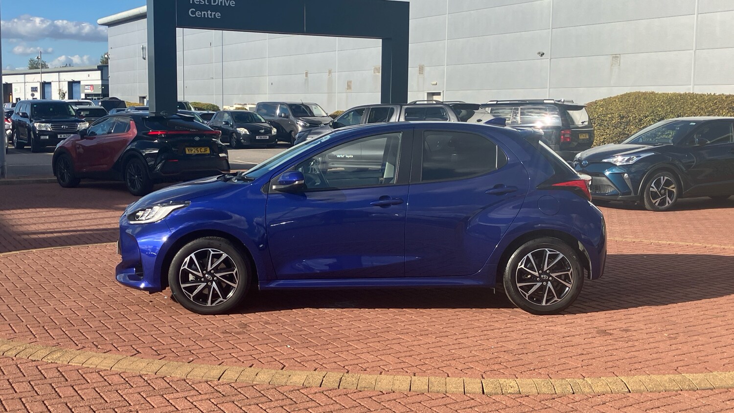 Used Toyota Yaris 2023 for sale - 76005878: Photo 17