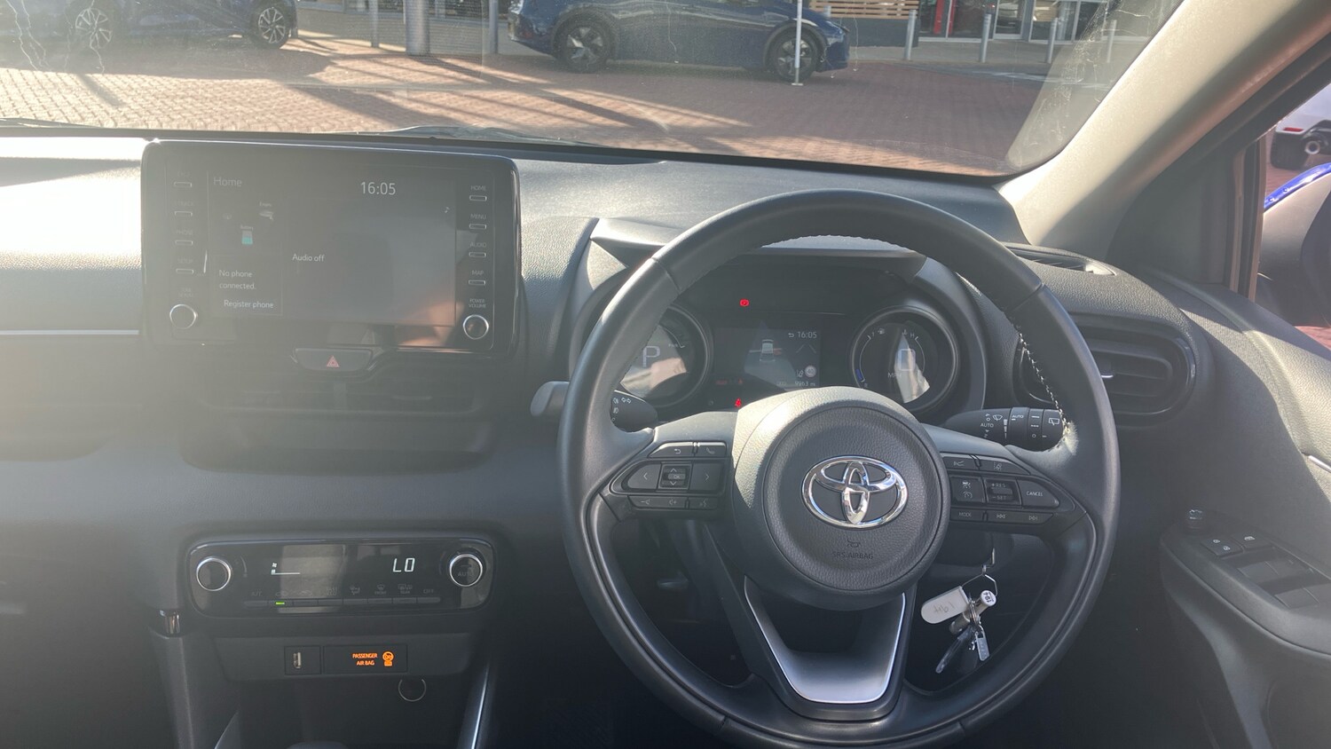 Used Toyota Yaris 2023 for sale - 76005878: Photo 6