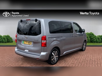 Used Toyota PROACE CITY Verso 2024 for sale - 78802109: Photo