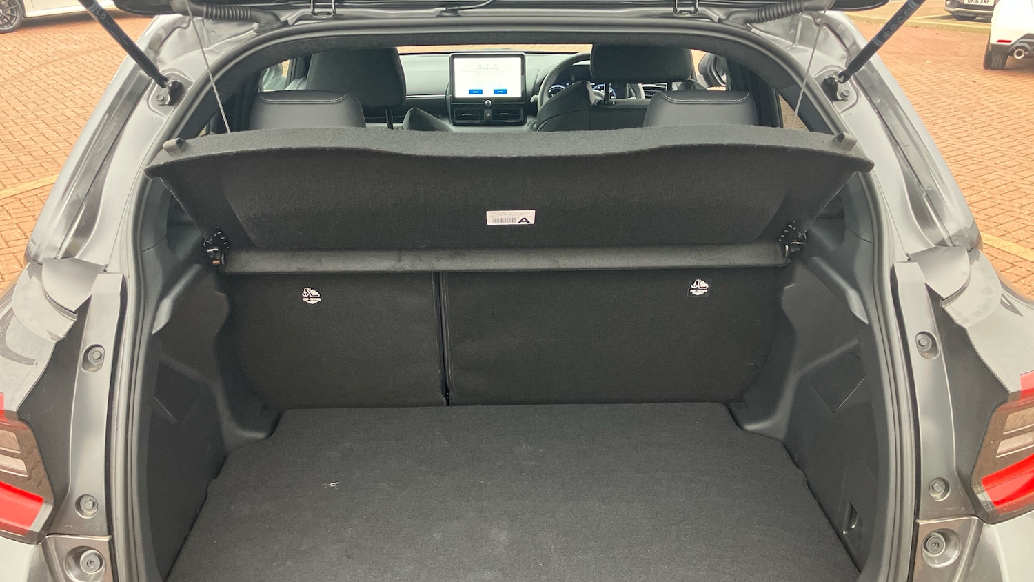 Used Toyota Yaris 2025 for sale - 77777475: Photo 14