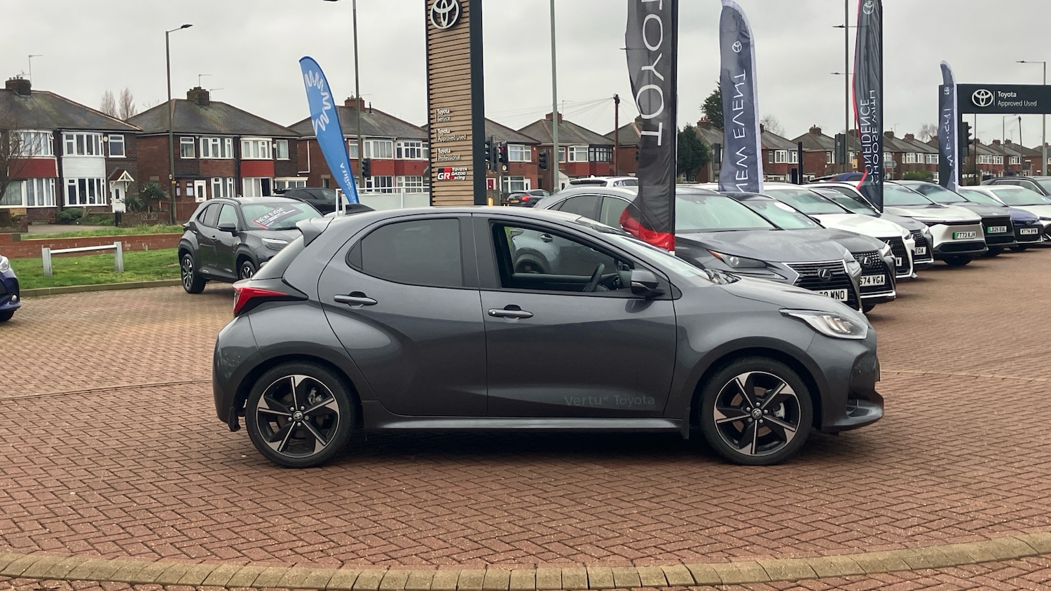 Used Toyota Yaris 2025 for sale - 77777475: Photo 16