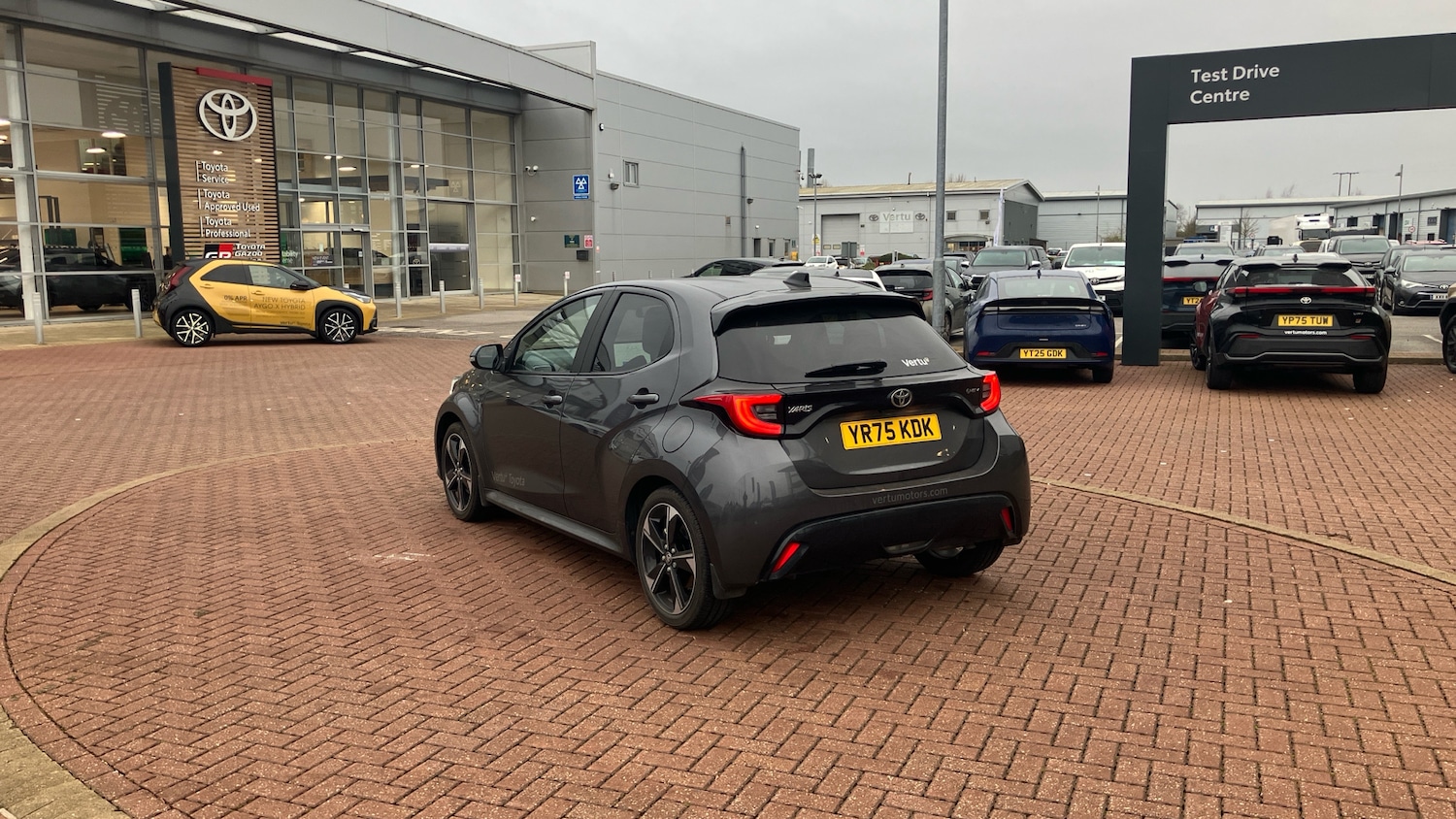 Used Toyota Yaris 2025 for sale - 77777475: Photo 34