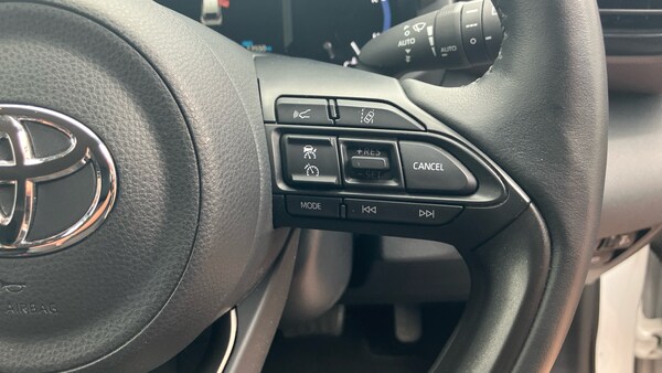 Used Toyota Yaris Cross 2023 for sale - 76243524: Photo 40