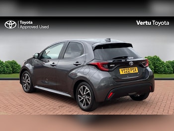 Used Toyota Yaris 2022 for sale - 75549942: Photo