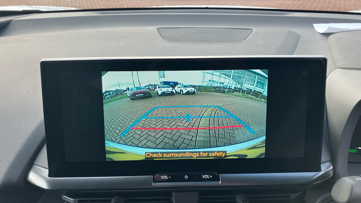 Used Toyota C-HR 2025 for sale - 76907657: Photo 26