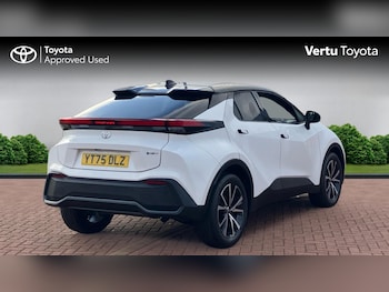 Used Toyota C-HR 2025 for sale - 76907657: Photo