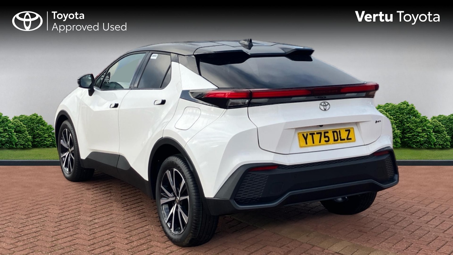 Used Toyota C-HR 2025 for sale - 76907657: Photo 4