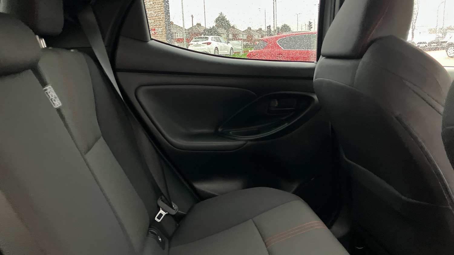 Used Toyota Yaris 2023 for sale - 77213325: Photo 12