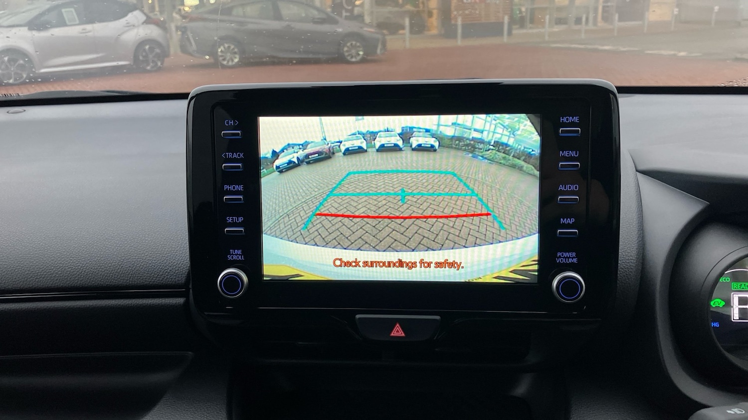 Used Toyota Yaris 2023 for sale - 77213325: Photo 27