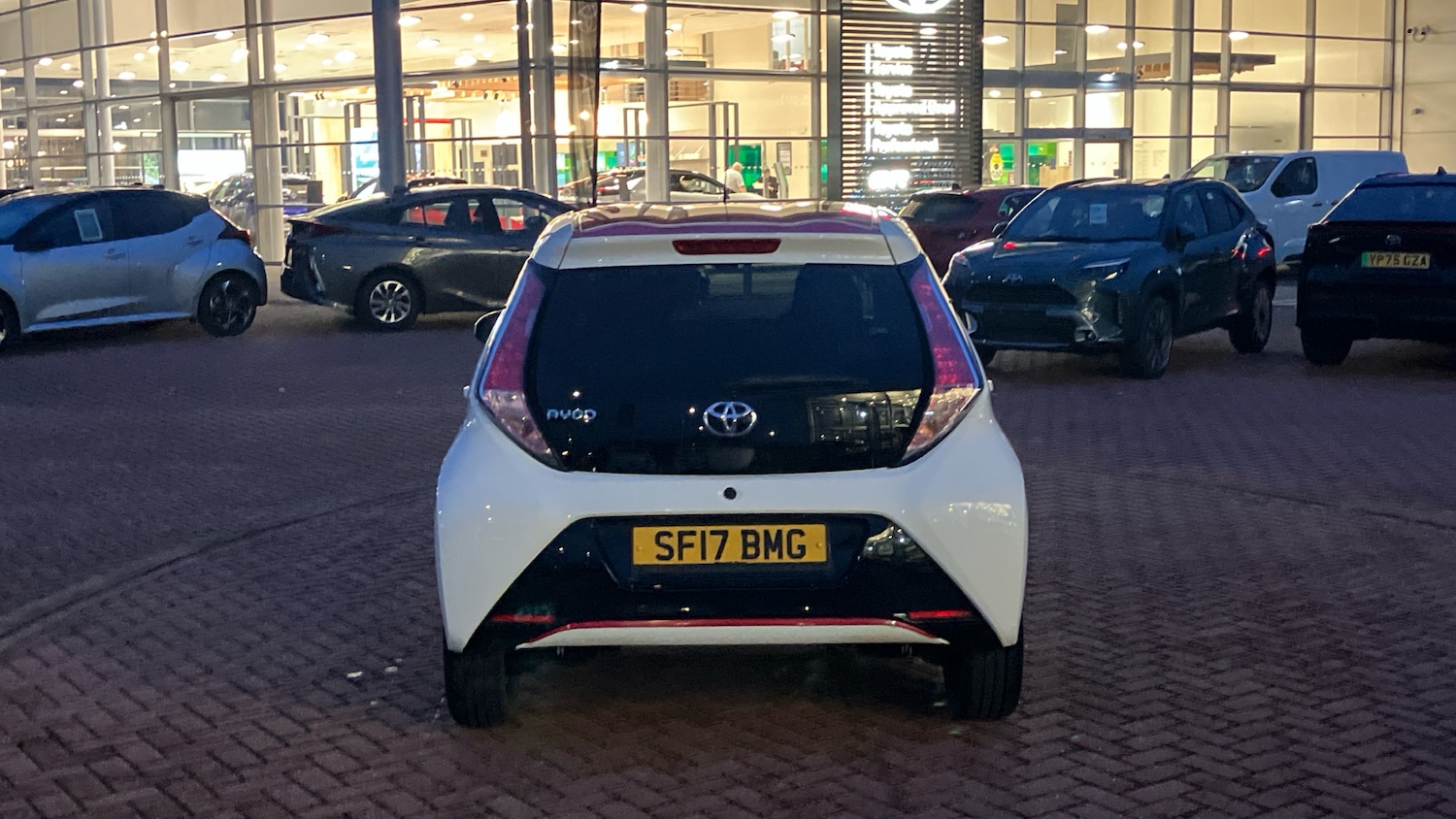 Used Toyota AYGO 2017 for sale - 77350283: Photo 19
