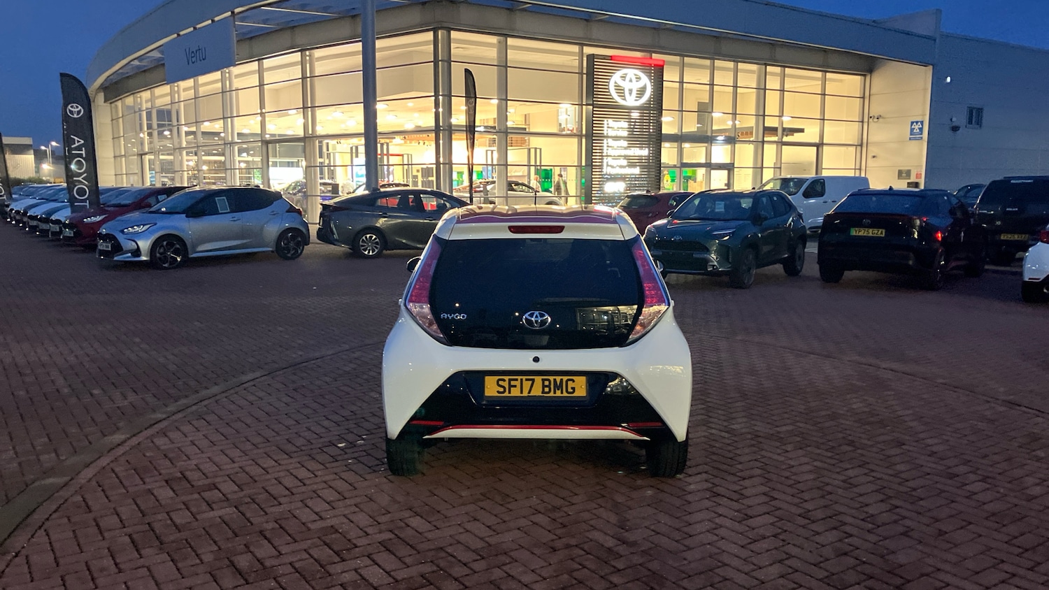 Used Toyota AYGO 2017 for sale - 77350283: Photo 30