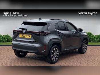 Used Toyota Yaris Cross 2023 for sale - 78094960: Photo