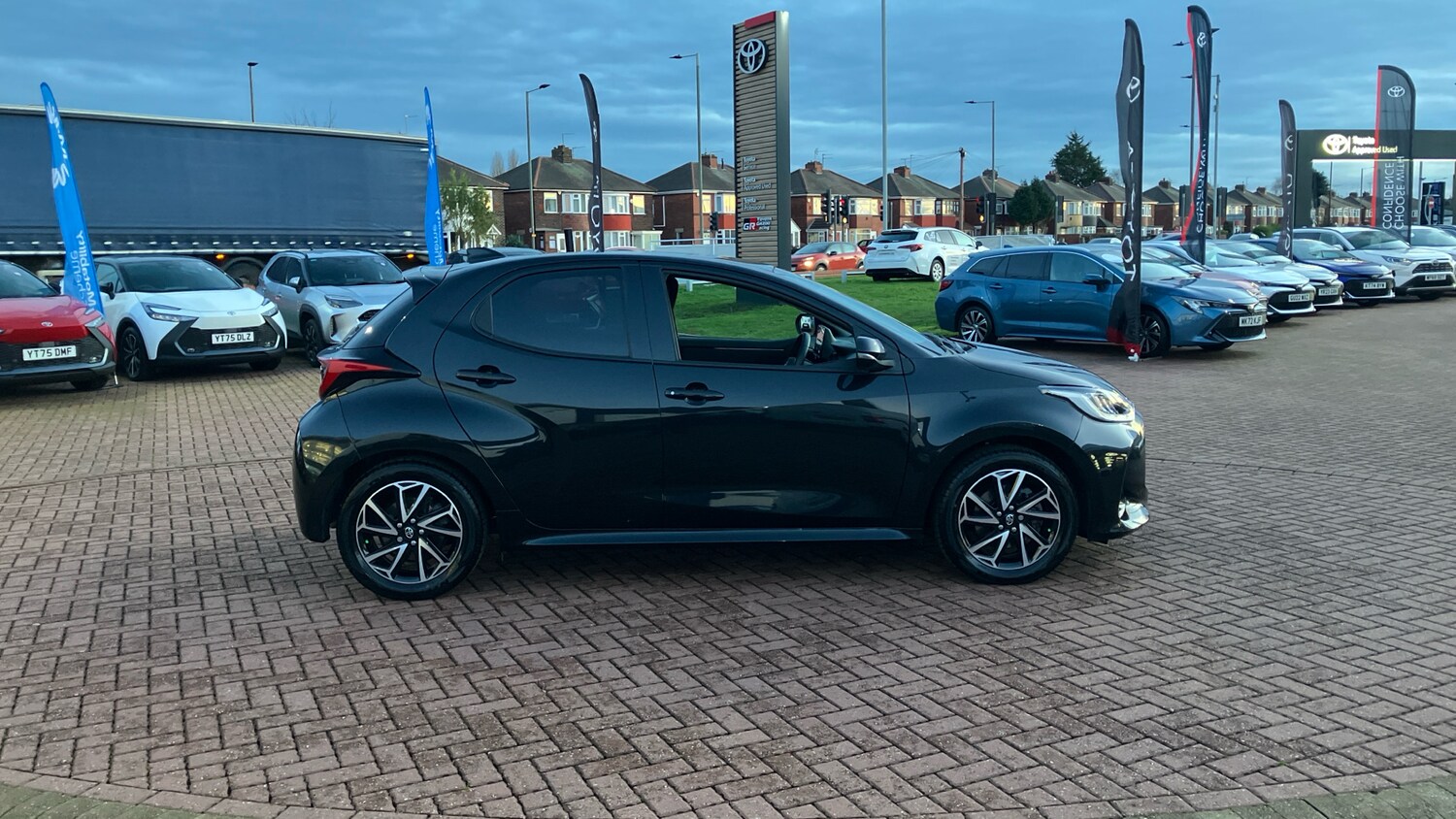 Used Toyota Yaris 2023 for sale - 77225688: Photo 16