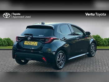 Used Toyota Yaris 2023 for sale - 77225688: Photo