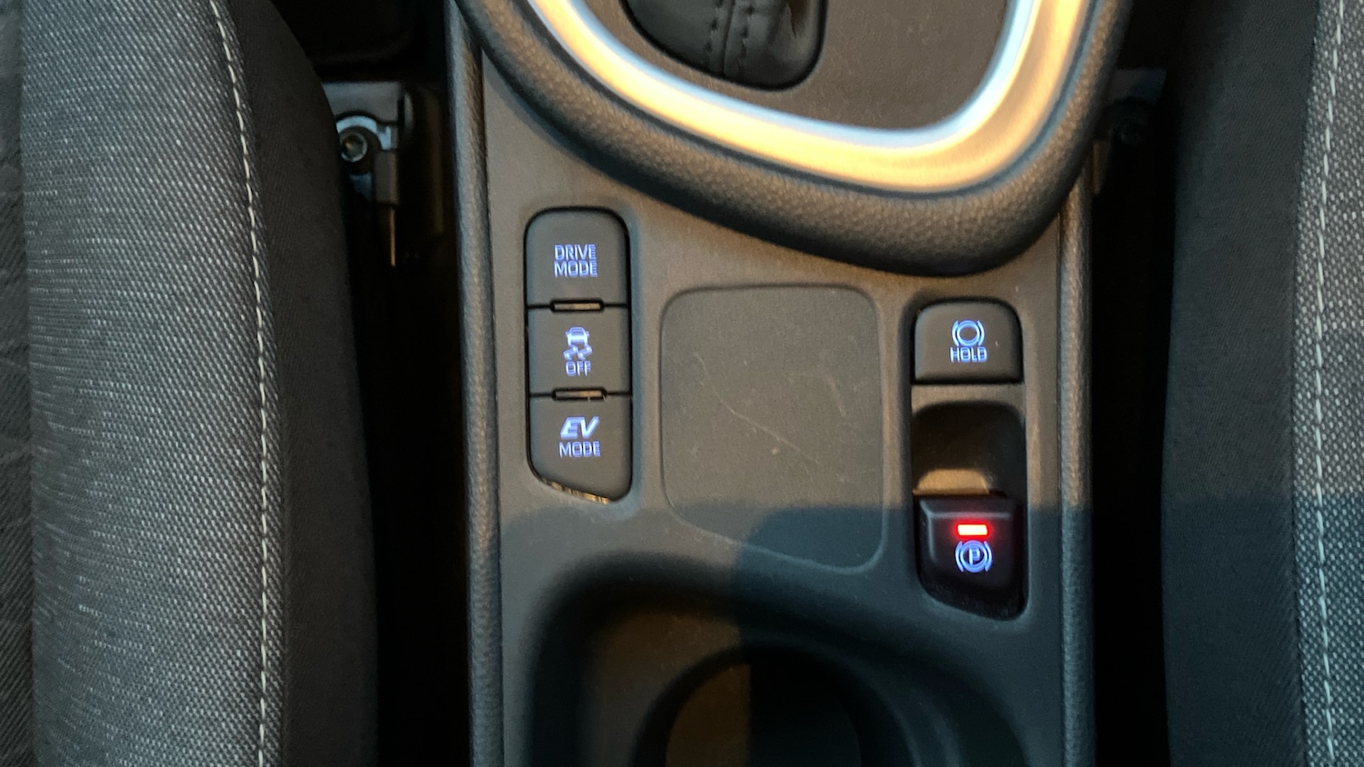 Used Toyota Yaris 2023 for sale - 77225688: Photo 34