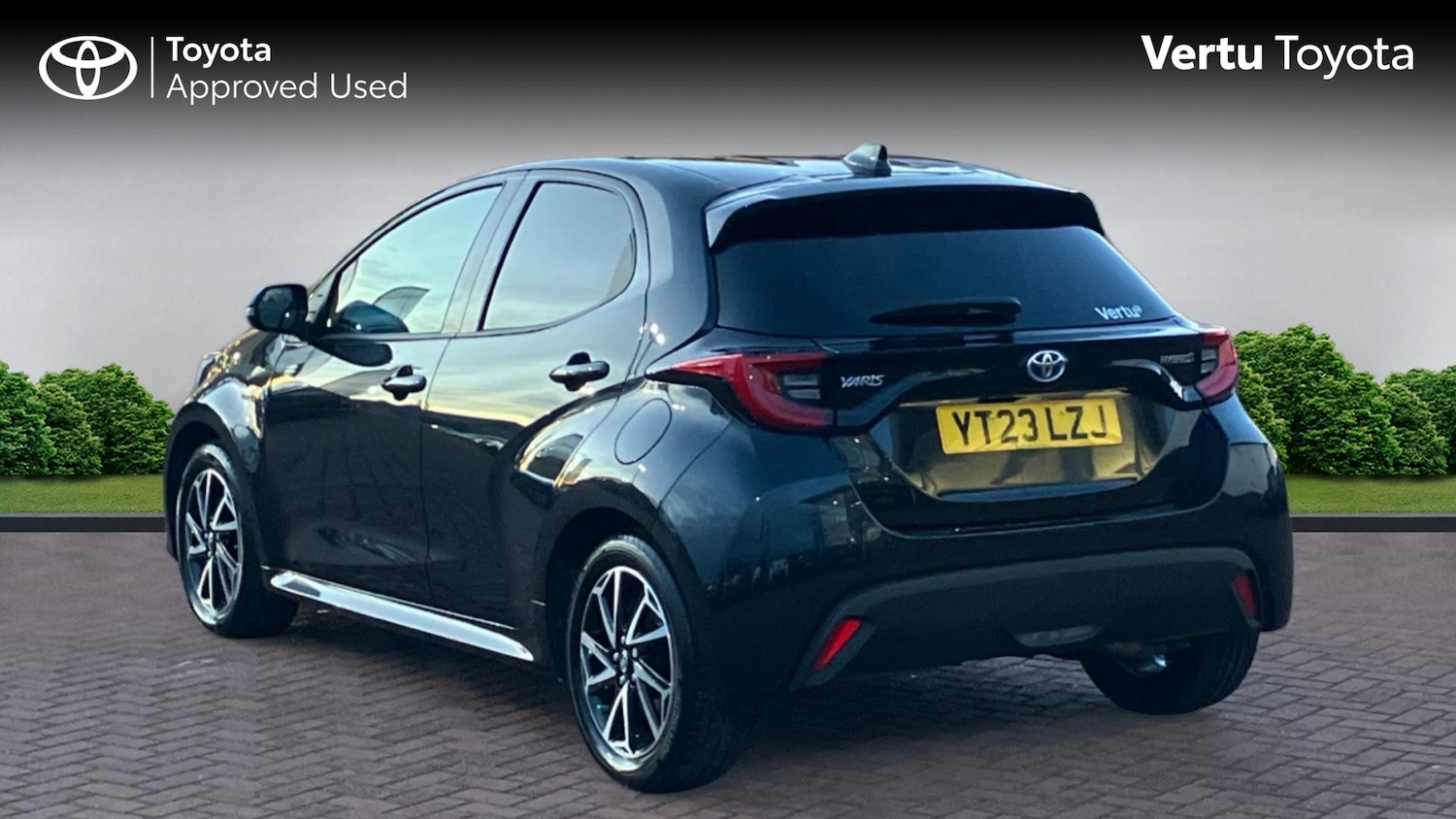 Used Toyota Yaris 2023 for sale - 77225688: Photo 4