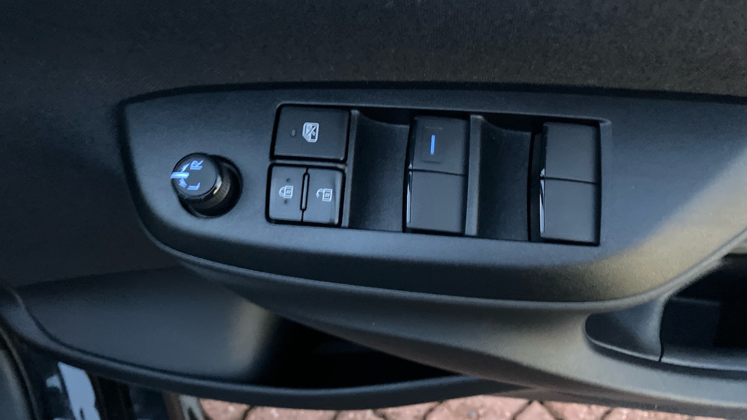 Used Toyota Yaris 2023 for sale - 77225688: Photo 40