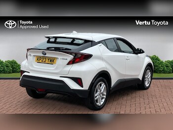 Used Toyota C-HR 2023 for sale - 78735629: Photo