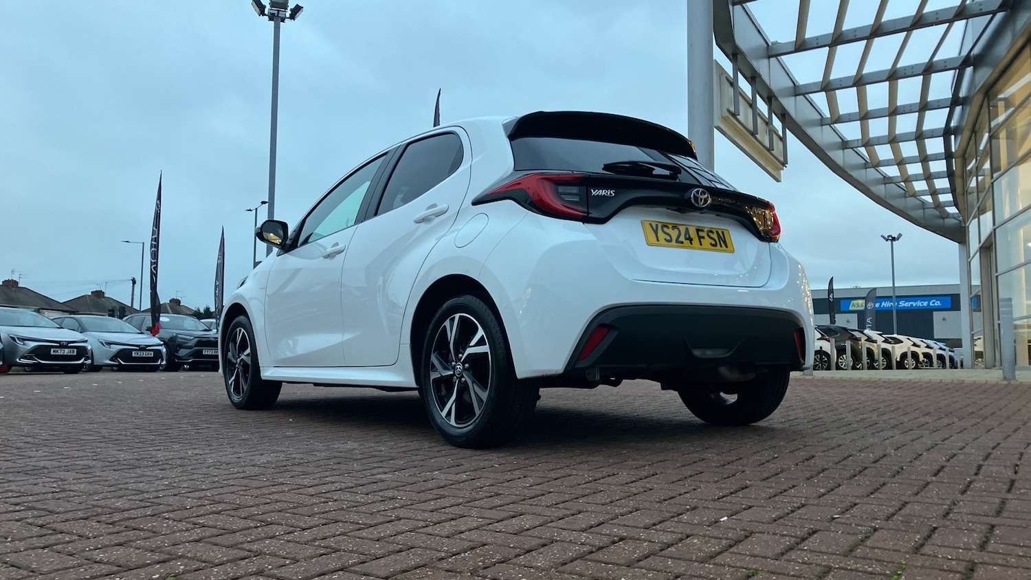 Used Toyota Yaris 2024 for sale - 77147907: Photo 21