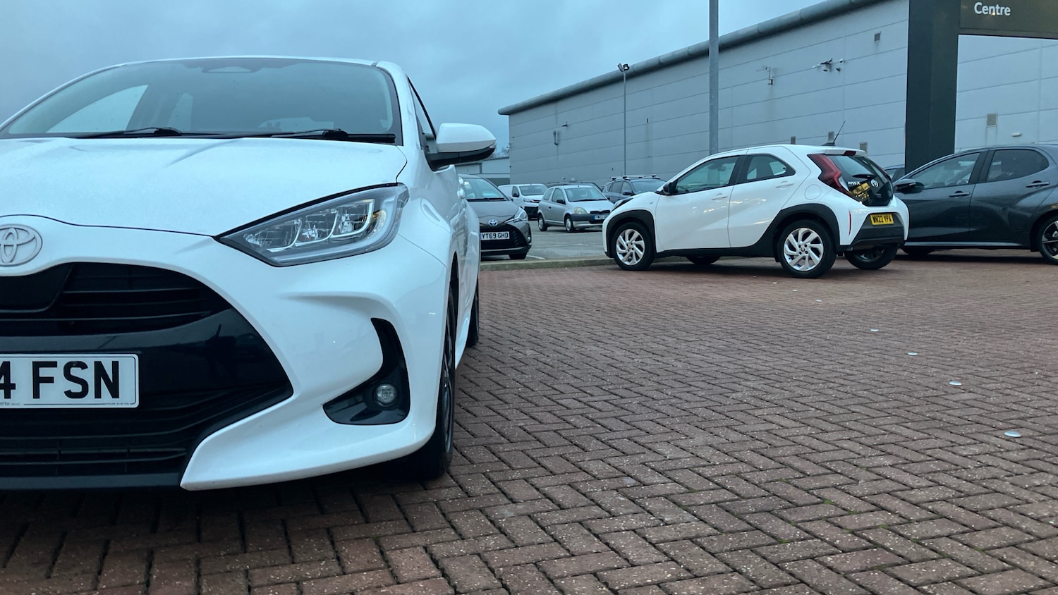 Used Toyota Yaris 2024 for sale - 77147907: Photo 30