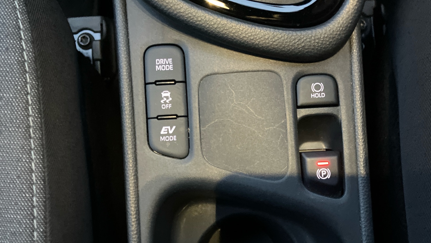 Used Toyota Yaris 2024 for sale - 77147907: Photo 34