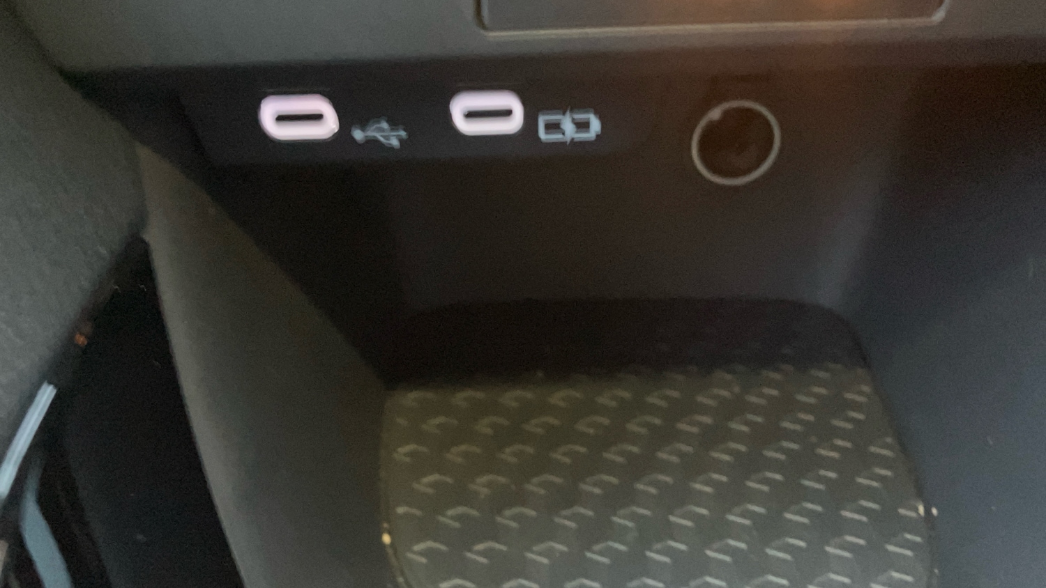 Used Toyota Yaris 2024 for sale - 77147907: Photo 36